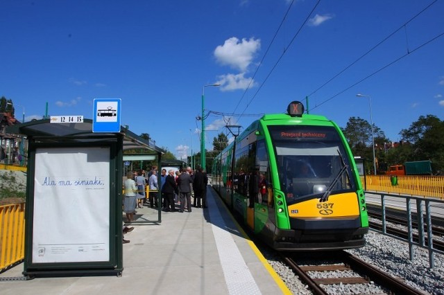 Prezydent Ryszard Grobelny odbył próbny przejazd tramwajem na Junikowo