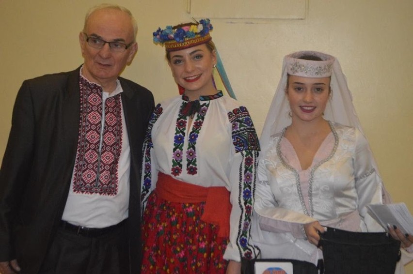 Ukraińskie zespoły Czerwona Kalina i Zbrucz śpiewały oraz tańczyły w Dziadowej Kłodzie