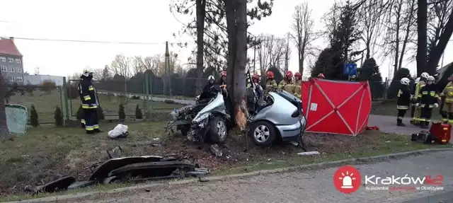 Wypadek w Prusach. Zdjęcia dzięki uprzejmości serwisu Kraków 112 - ratownictwo w obiektywie