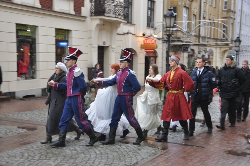 Maturalny polonez na Rynku