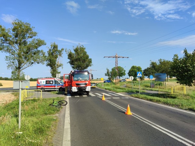 W środę 16 sierpnia rowerzysta wjechał pod samochód. Do zdarzenia doszło w Świebodzinie na ulicy Słowiańskiej.