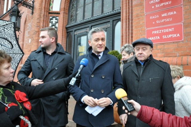 Poseł Biedroń chce referendum w sprawie słupskiego aquaparku