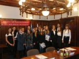 PLESZEW - Córka przewodniczącego rady powiatu została wiceprzewodniczącą młodej rady miejskiej - zobacz zdjęcia z I sesji