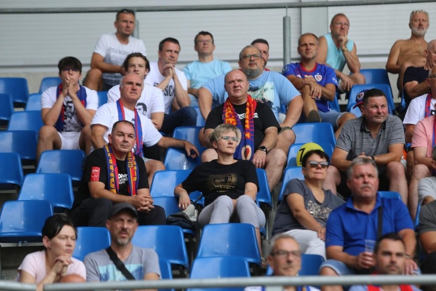 22.08.2021. Kibice na meczu Piast Gliwice - Śląsk...