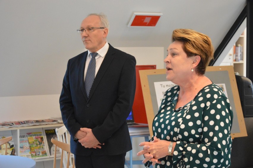 Bajki, bańki i malowane buźki - w kartuskiej bibliotece rozpoczęto Dni Otwarte Funduszy Europejskich - ZDJĘCIA, WIDEO