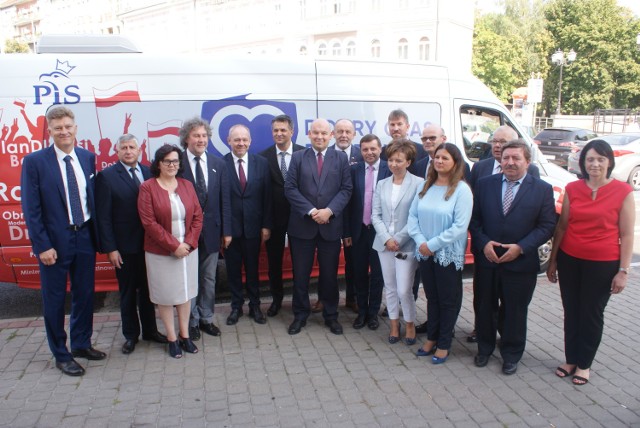 Prawo i Sprawiedliwość zaprezentowało w Kaliszu listę wyborczą