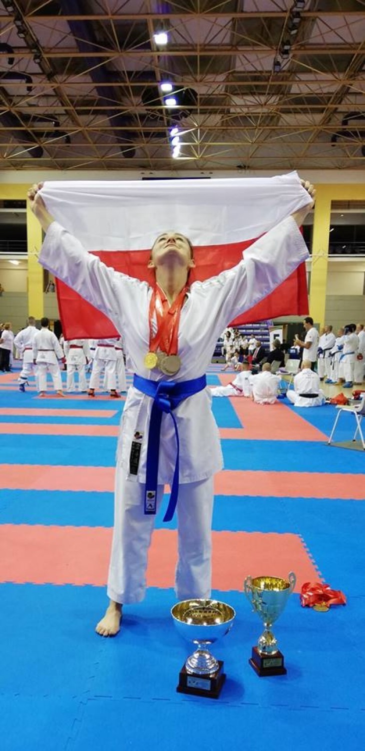 Międzynarodowy sukces zawodniczek Szamotulskiego Klubu Karate [ZDJĘCIA]