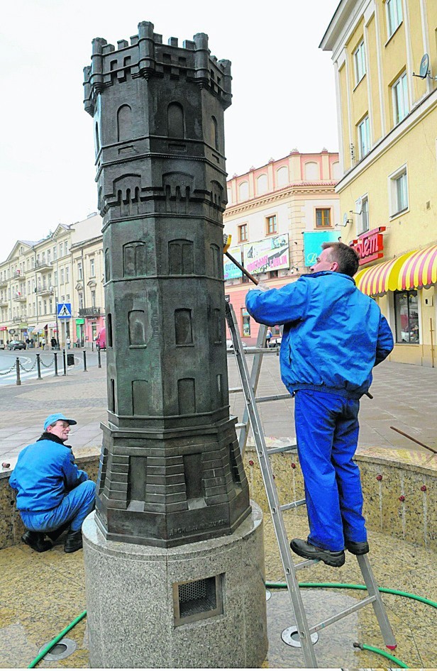 Fontanna na placu Wolności ma dzisiaj trysnąć wodą