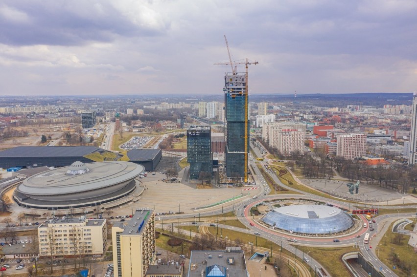 Wieżowiec .KTW II jest już gotowy w 60 proc. Finiszuje...