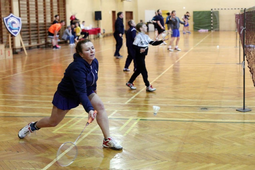 Piątek. Godz. 10.00-11.30. Wakacje z Badmintonem. Zajęcia w...