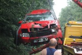 Samochód osobowy wypadł z drogi na trasie Sulmierzyce-Krotoszyn [ZDJĘCIA]    