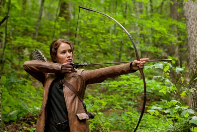 W 2012 pierwszy raz zobaczyliśmy aktorkę jako Katniss Everdeen. Z tą rolą prawdopodobnie będzie kojarzona już do końca swojej kariery.