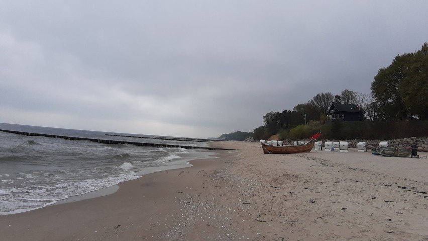 Bałtyk w maju, choć jeszcze lodowaty, zachwyca. Zobaczcie, jak pięknie jest na plaży [ZDJĘCIA]