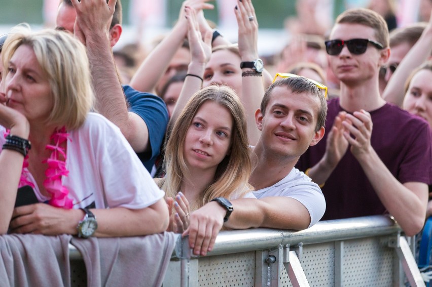 Tłumy na Stadionie Syrenki! Tak wyglądał pierwszy dzień...