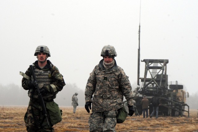 Zdjęcie z wizyty amerykańskich żołnierzy w Ustce.