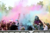 Słoneczny Wrotków opanowały tłumy sympatyków Holi Festival. Szukajcie się na zdjęciach!