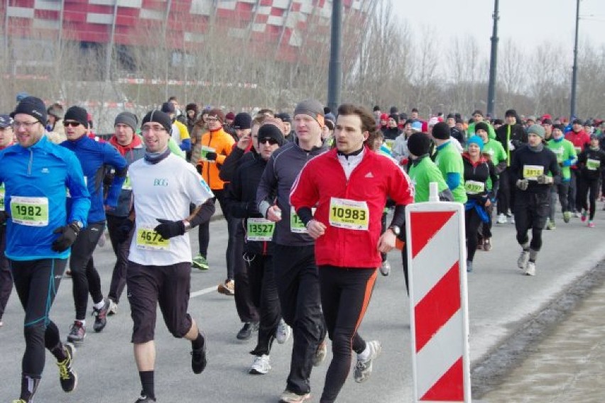 8 PÓŁMARATON WARSZAWSKI 2013 ZDJĘCIA UCZESTNIKÓW