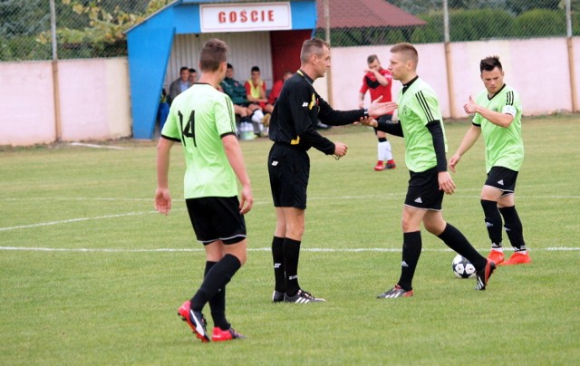 Na zakończenie 8. kolejki V ligi (grupa 1.) Wda II/Strażak Przechowo pokonała Wojownika Wabcz 5:1 (2:1). Bramki strzelili Patryk Podolski 2, Maciej Kołodziej, Maciej Andrzejewski, Marcin Wanat (z karnego), a dla beniaminka Rafał Golarz (na 1:2).