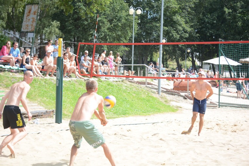 Cewa Cup 2022 na plaży Jeziora Jaroszewskiego (7.08.2022).