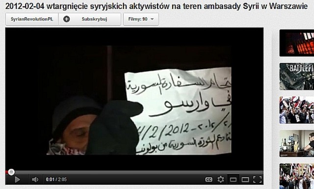 Demonstranci wdarli się do ambasady Syrii w Warszawie [wideo]