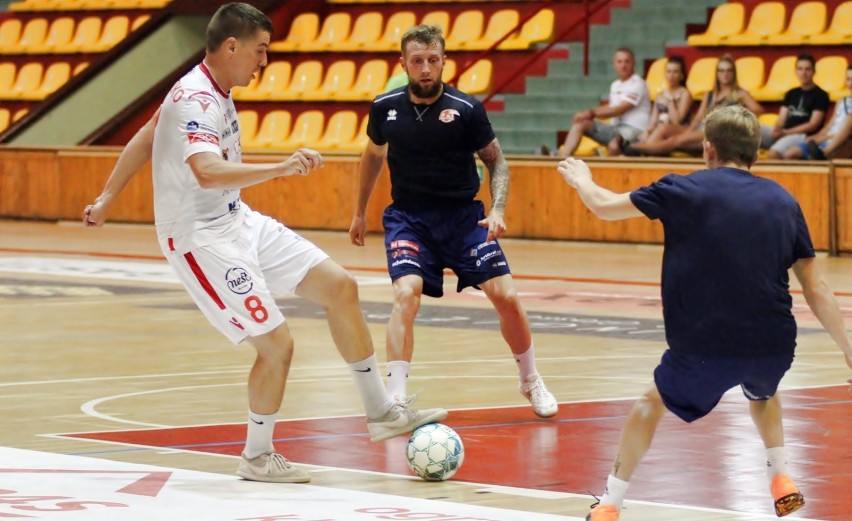 GI Malepszy Futsal Leszno - Acana Orzeł Jelcz-Laskowice 2:2