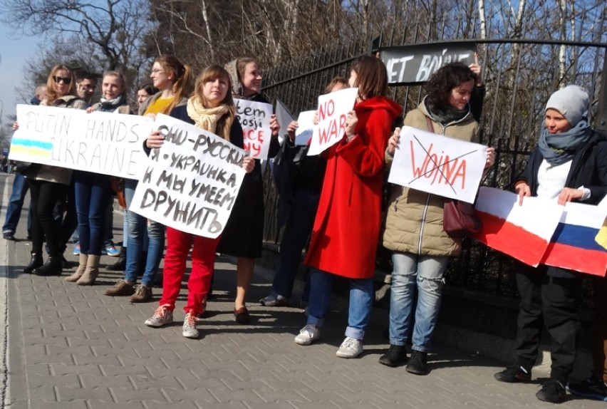 Manifestacja w obronie Ukrainy w Poznaniu