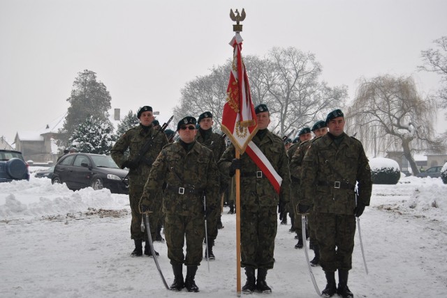 Kapliczka powstała w 1868 roku jako wotum wdzięczności za szczęśliwy powrót z Powstania Styczniowego. 

Zobacz więcej:Ujazd. Uroczystości przy kapliczce z okazji 150-lecia Powstania Styczniowego