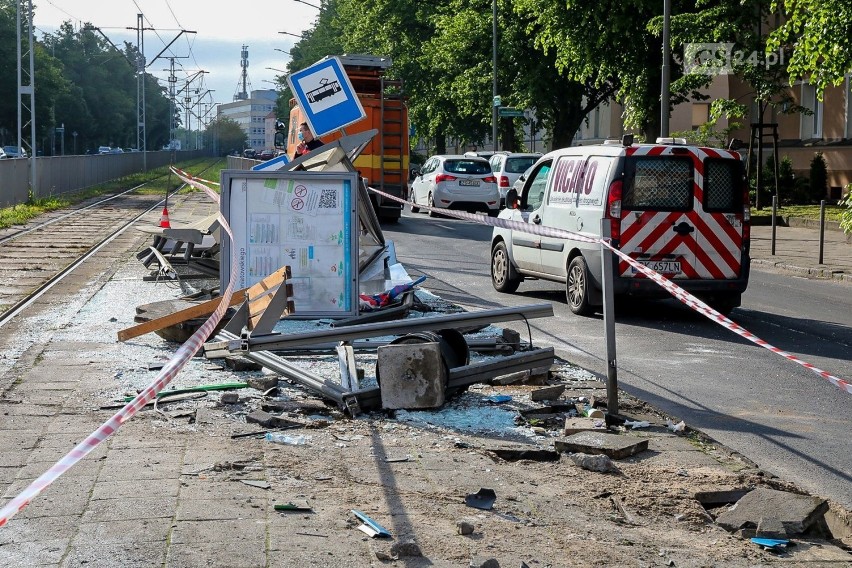 Wypadek na Mickiewicza w Szczecinie - 26.05.2020