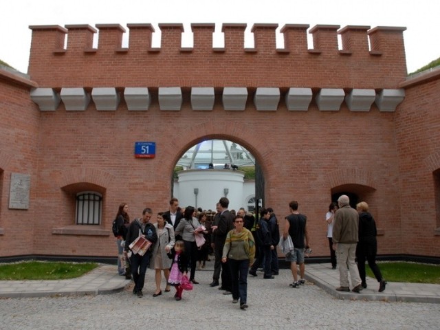 Wejście do Fortu Sokolnickiego