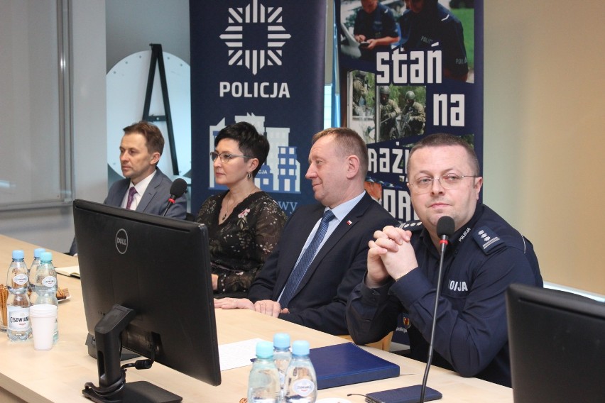 Komenda Powiatowa Policji w Opocznie podsumowała 2019 rok. Jakie wyniki osiągnęli opoczyńscy policjanci?[zdjęcia]