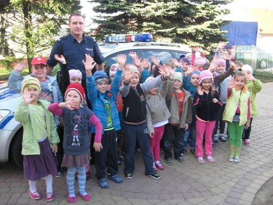 Policja w Jarocinie: Policjanci odwiedzili przedszkolaków