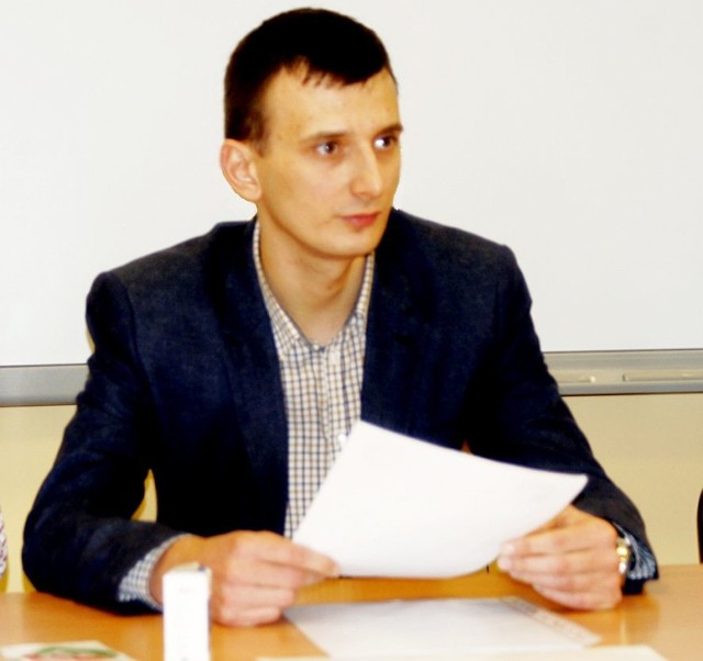 Marcin Kaśków ponownie przez następną kadencję stać będzie na czele klubu. Ma  28 lat, kawaler.