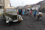 Piknik militarny w Czempiniu. Rekonstruktorzy i grochówka na rynku [ZOBACZ ZDJĘCIA]