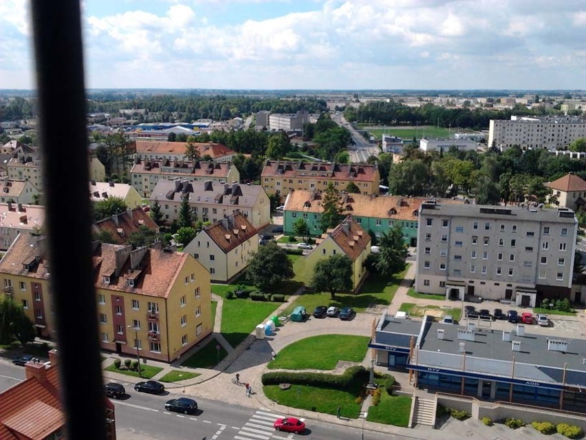 Śrem widziany z wieży ciśnień. Nad dachami miasta (ZDJĘCIA)