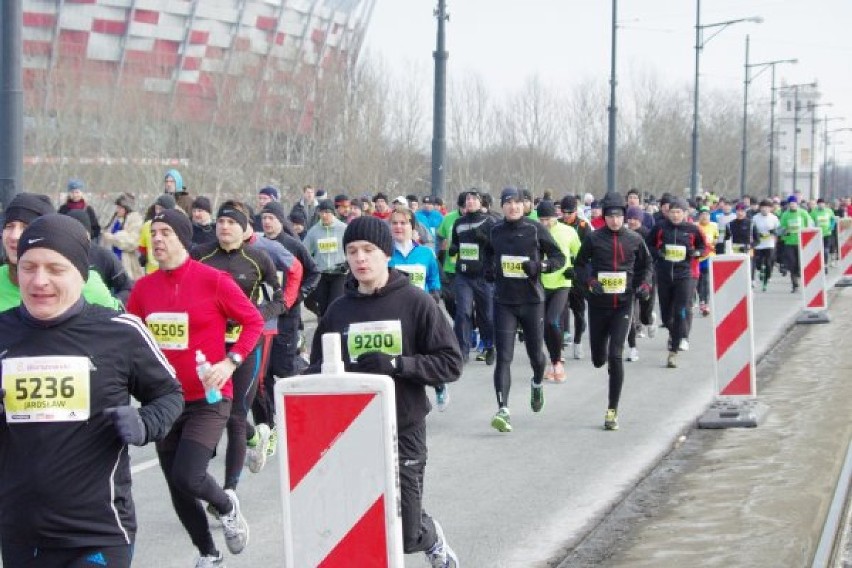 8 PÓŁMARATON WARSZAWSKI 2013 ZDJĘCIA UCZESTNIKÓW