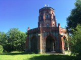 Tajemnicza wieża widokowa na Wieżycy koło Dobromierza to ulubiona wieża Dolnoślązaków. Wykonywano tu wyroki śmierci ZDJĘCIA, FILM