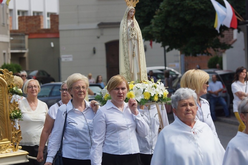 Boże Ciało w Kaliszu. Uroczysta procesja ulicami miasta