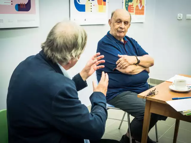 W bibliotece odbyło się spotkanie z mistrzem gwary gnieźnieńskiej