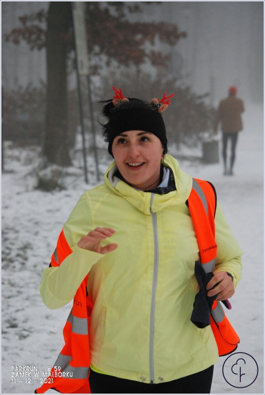 Malbork. Parkrun tym razem z przesłaniem charytatywnym. Przyjdź się poruszać i pomóż dwóm rodzinom