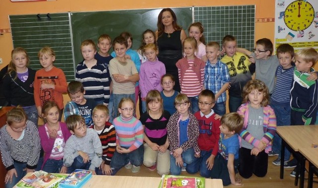 Zofia Bartnik ze swoją klasą