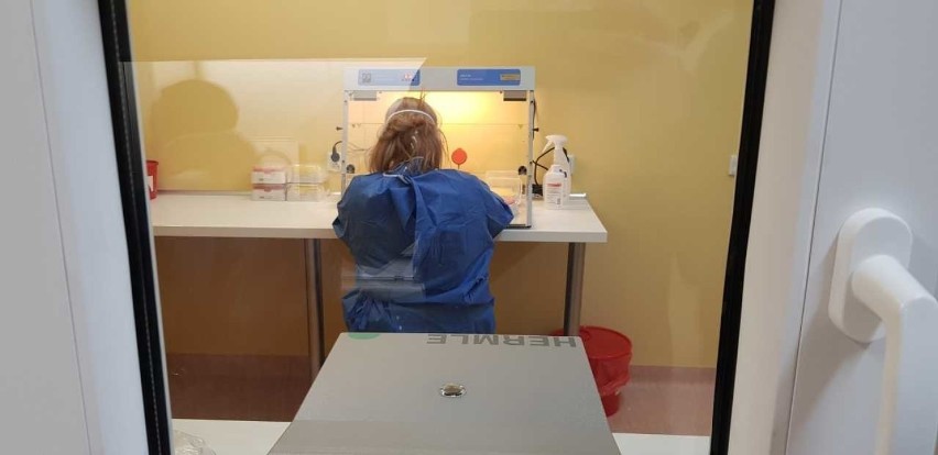 Nowe laboratorium do badania próbek na koronawirusa w Kędzierzynie-Koźlu nie pracuje