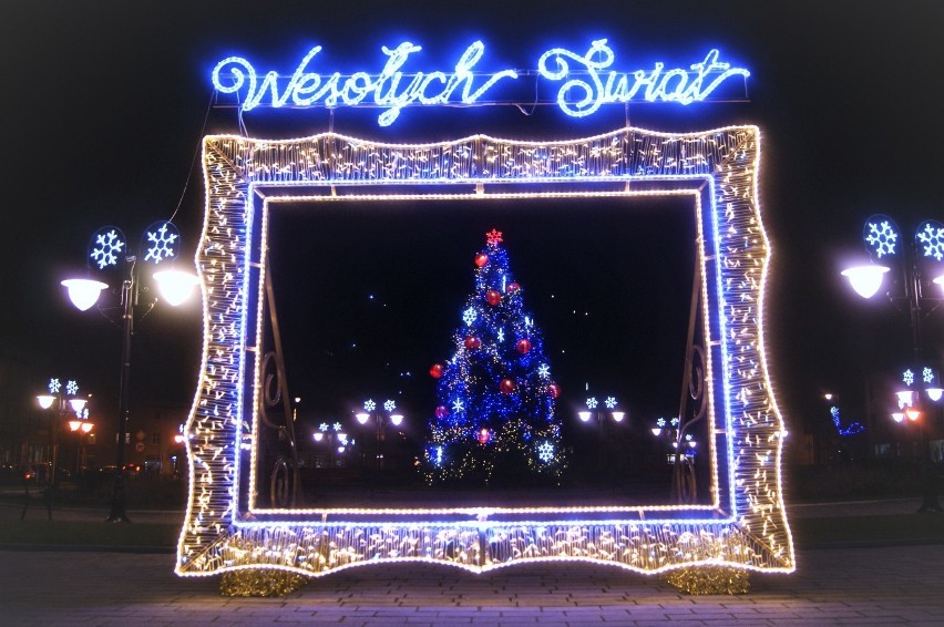 Iluminacje świąteczne w Kruszwicy [zdjęcia]