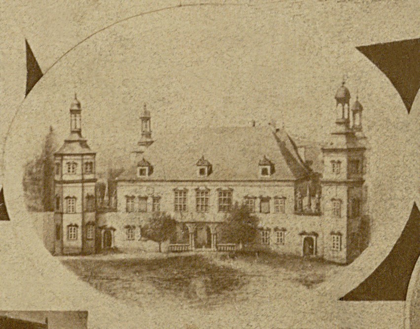 Najstarsza fotografia Kielc pokazuje Pałac Biskupów...