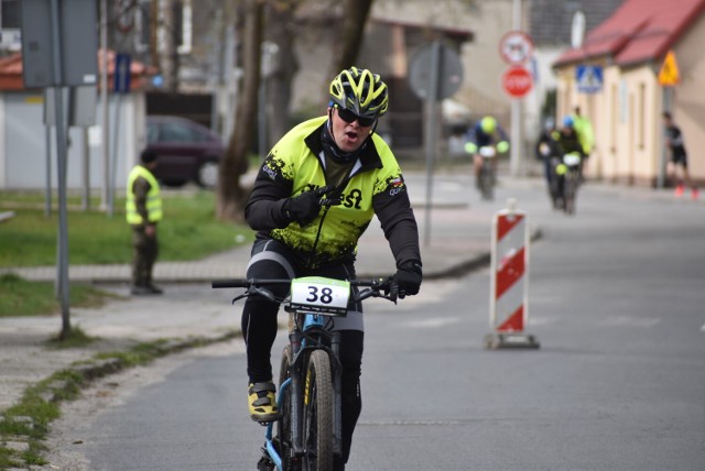 W Krośnie Odrzańskim po raz kolejny odbył się rajd rowerowy MTB Kaczmarek Electric. Oto druga część galerii zdjęć z tego wielkiego, sportowego wydarzenia. Braliście udział? Szukajcie się na zdjęciach! >>>