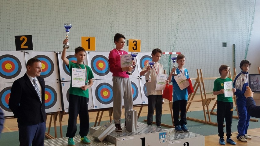 Młodzi łucznicy z Raszówki na podium