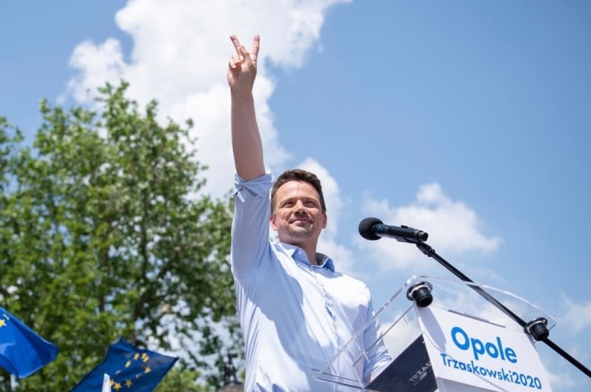 „Mamy dość!” - krzyczeli mieszkańcy Opola na przedwyborczym wiecu Rafała Trzaskowskiego