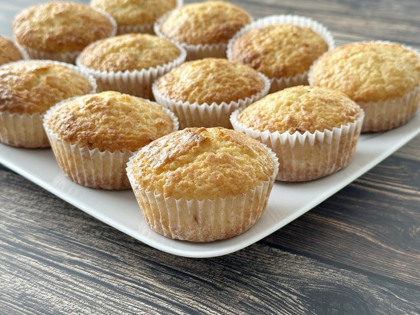 Idealne muffinki cytrynowe, które wprost rozpływają się w...
