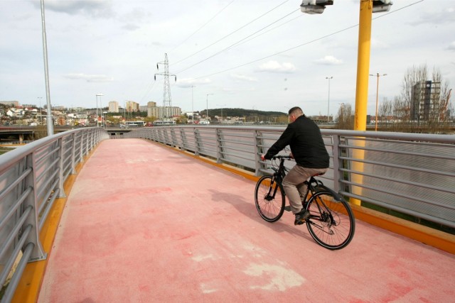 W Gdyni takich tras rowerowych jest zbyt mało. Centrum miasta zostało okrzyknięte "rowerową czarną dziurą"