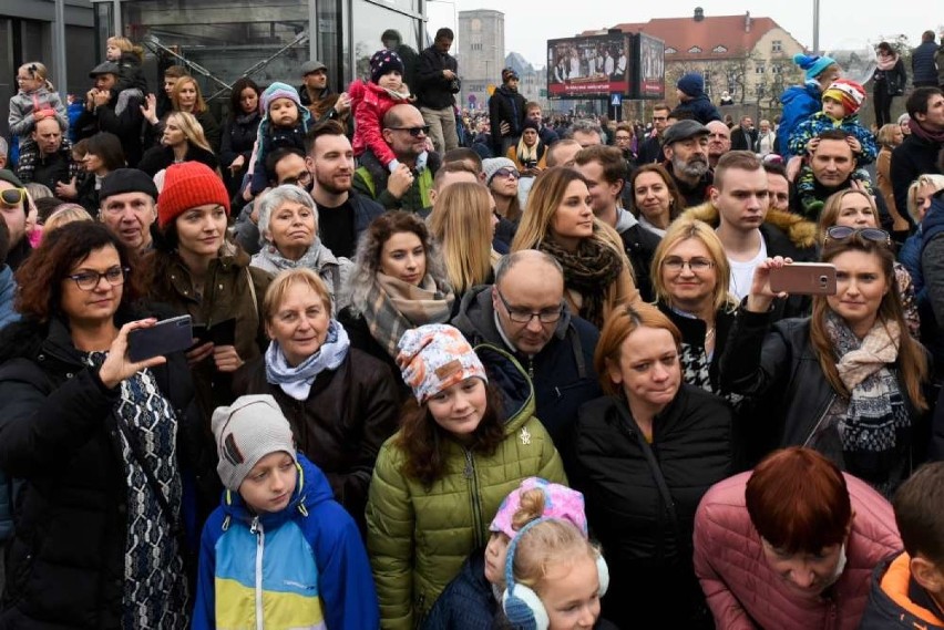 Imieniny Ulicy Święty Marcin przyciągnęły tłumy poznaniaków...