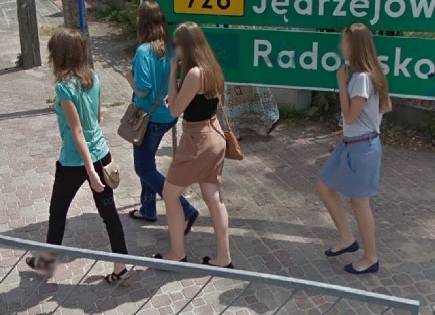 Moda na ulicach Końskich 10 lat temu! Takie stylizacje konecczan uchwyciły obiektywy kamer Google Street View  